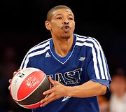 Muggsy Boguesas