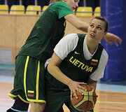 Kristina Vengrytė ir Kamilė Nacickaitė