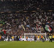 &bdquo;Juventus&ldquo; futbolininkai &scaron;venčia čempionų titulą