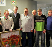 Arminas Narbekovas ir futbolo bendražygiai