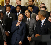 Barackas Obama pasveikino NBA čempionus
