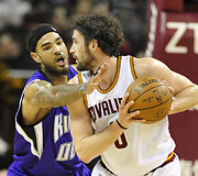Kevinas Love'as