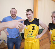 Žurnalistų krep&scaron;inio rungtynės