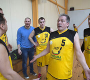 Žurnalistų krep&scaron;inio rungtynės