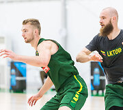Domantas Sabonis ir Antanas Kavaliauskas