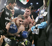 Canelo Alvarezas &ndash; Liamas Smithas