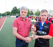 Žolės riedulio finalas