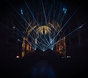 Monrealio bazilikoje &ndash; užburiantis &scaron;viesų &scaron;ou