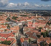 Vilniaus Rotu&scaron;ės aik&scaron;tė