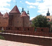 Var&scaron;uvos Barbakanas