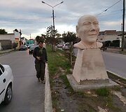 Sarmiento mieste skulptūra &Scaron;lapeliui