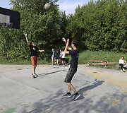 Neįprastai kar&scaron;tas pavasaris Novosibirske