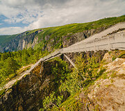 Tiltas vir&scaron; V&oslash;ringsfossen 