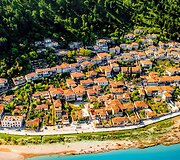 Albanija