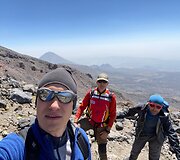 Pakeliui į pirmą stovyklą, 4200 m