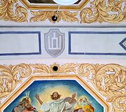 Bažnyčios skliautuose &ndash; Gedimino stulpai