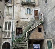 Pratola Peligna parduodami namai