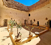 Apsilankymas tradiciniame berberų požeminiame name. Gharyan miestas