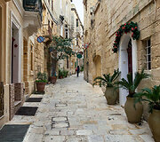 Birgu - gatvelė kopianti auk&scaron;tyn