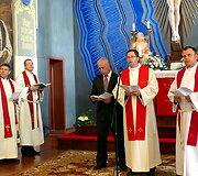 Gieda evangelikų liuteronų, baptistų ir katalikų dvasininkai