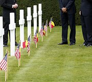 B.Obama ir Belgijos karalius Phillipe'as amerikiečių kapinėse
