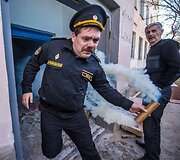 &Scaron;turmas Ukrainos karinėje bazėje Novofiodorivkoje 
