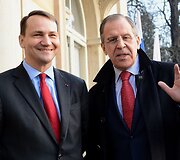 Lenkijos užsienio reikalų ministras Radoslawas Sikorskis ir Rusijos užsienio reikalų ministras Sergejus Lavrovas