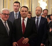 Lenkijos užsienio reikalų ministras Radoslawas Sikorskis Kijeve