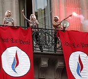 &bdquo;Femen&ldquo; aktyvistės Paryžiuje
