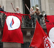 &bdquo;Femen&ldquo; aktyvistės Paryžiuje