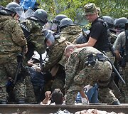 Pabėgėliai prie Makedonijos sienos