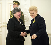 Apdovanojimų įteikimas prezidentūroje