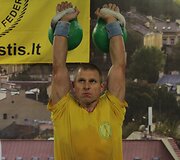 Tarptautinis sporto festivalis: svarsčių kilnojimo varžybos
