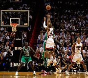 Krep&scaron;į atakuoja buvęs &bdquo;Celtics&ldquo;  narys Ray Allenas