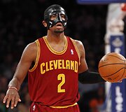 Kyle'as Irvingas rungtyniavo su kauke, tačiau pasiekė karjeros rezultatyvumo rekordą - 41 t&scaron;k.