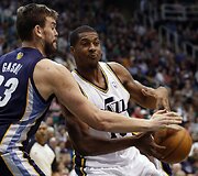 Marcas Gasolis stabdo varžovo prasiveržimą.