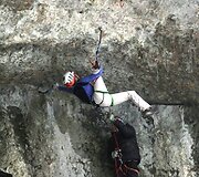 Laipiotoja olomis Lucie Hrozova