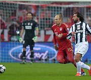 Arjenas Robbenas ir Andrea Pirlo