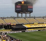 Gaisras &bdquo;Columbus Crew&ldquo; stadione.