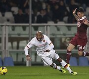 Maiconas (krenta) ir Nicola Bellomo