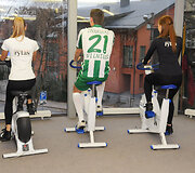 Futbolininkų ir &scaron;okėjų treniruotė