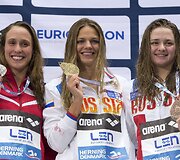 I&scaron; kairės: Rikke Moeller Pedersen, Julija Jefimova ir Vitalina Simonova