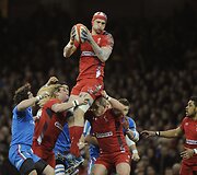 Luke'as Charteris