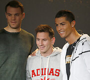 Manuelis Neueris, Lionelis Messi ir Cristiano Ronaldo