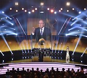 Auksinio kamuolio įteikimo ceremonija