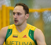 LAF uždarų patalpų čempionatas