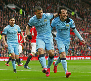 Sergio Aguero ir Davidas Silva