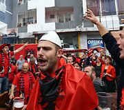 Albanijos futbolo sirgaliai Tiranoje