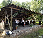 &Scaron;ventė Petrali&scaron;kėje