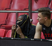 Tu Holloway ir Evaldas Kairys